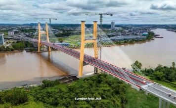 Jambatan “Pembangunan” Sarawak