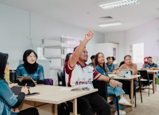 Memacu Kecekapan, Mengukuh Budaya Formula Digital UNIMAS