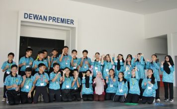 Misi Tumbina Warnai Bengkel “Unmask the Mind” di MRSM Bintulu